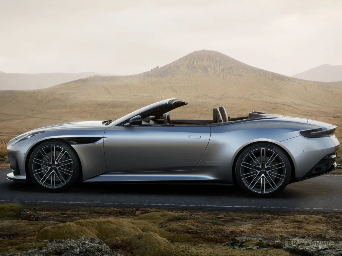 Aston Martin Vanquish Vanquish Volante